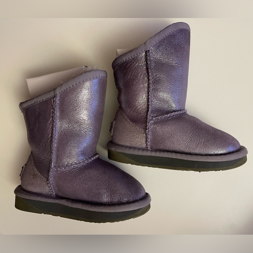 Australia Luxe girl shearling boots size 8 (upgrade from Ugg)